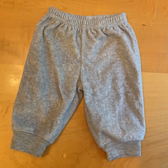 Carter’s 3 Month Fleece Coordinating Set - Picture 6 of 6